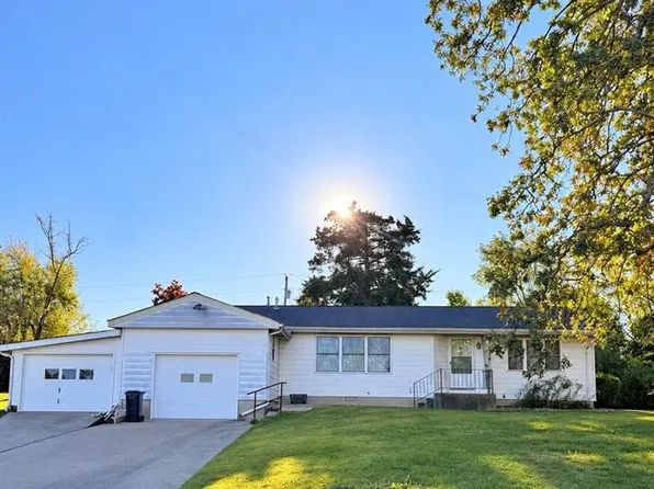 903 Parkwood Dr, Rolla, MO 65401