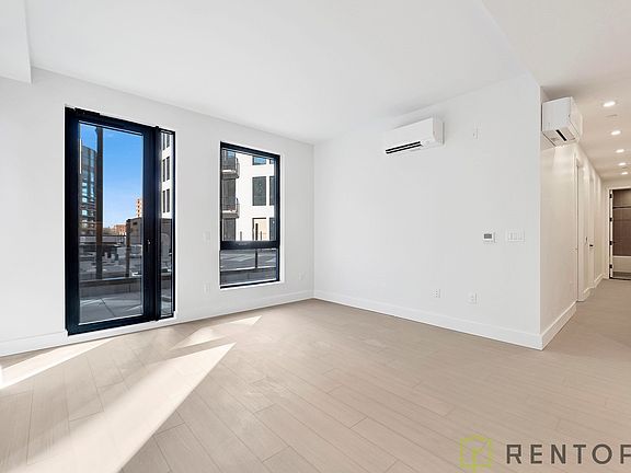 4th image of 1634 Flatbush Ave #314