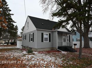 1622 Maine St, Saginaw, MI 48602