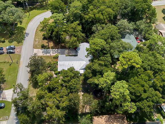 3rd image of 1030 Winterhawk Dr