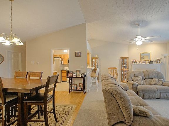 2nd image of 7881 Jessies Way APT 204