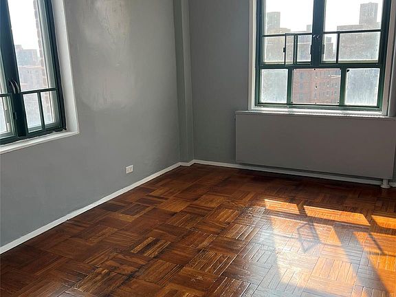 5th image of 1604 Metropolitan Avenue #12A