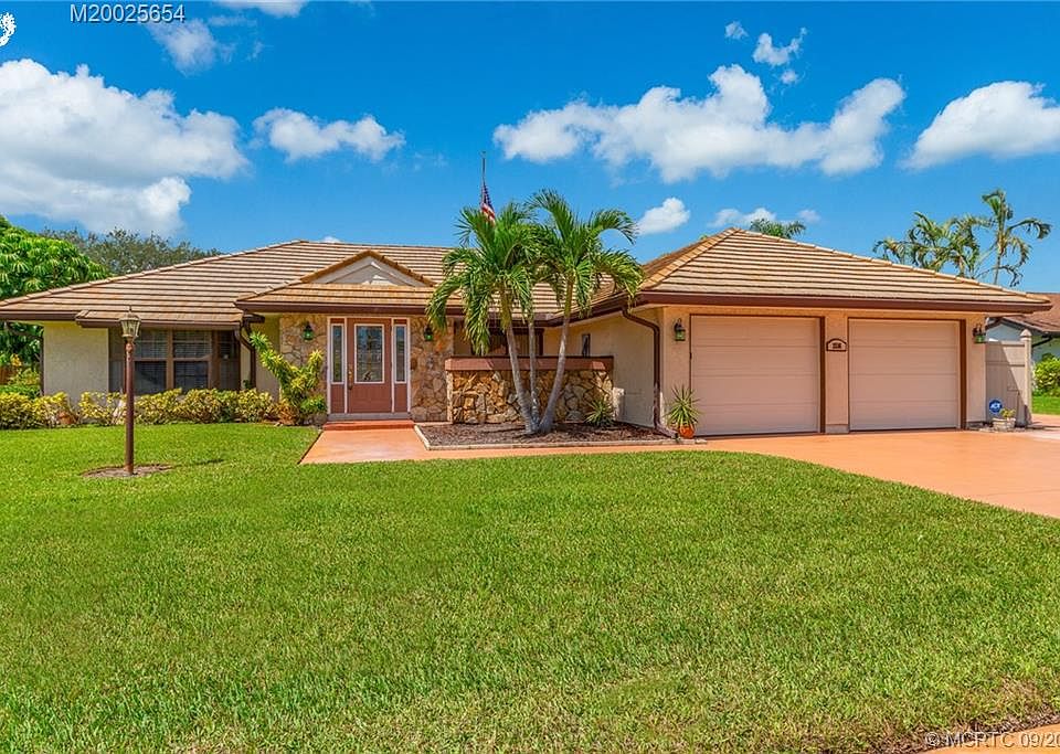 1st image of 2516 SE Gowin Dr