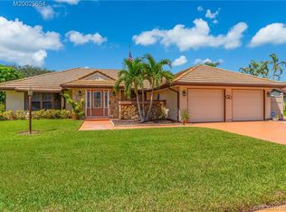 2516 SE Gowin Dr, Port Saint Lucie, FL 34952