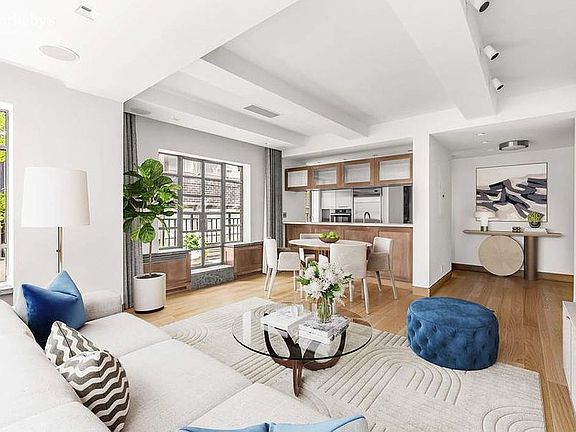 3rd image of 45 W 54th St #Pha