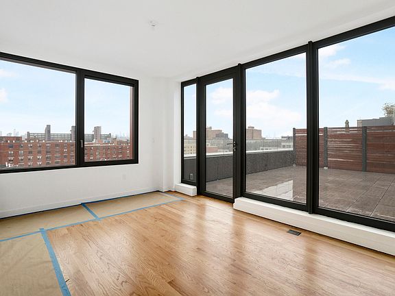5th image of 54 Noll St Penthouse 44