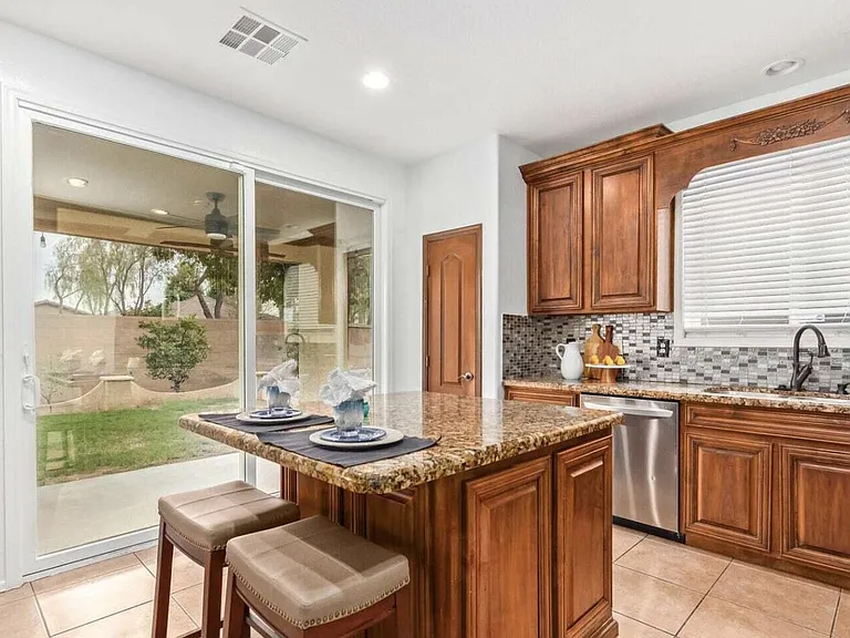 17127 W Statler St — Photo 11