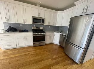21-75 Steinway St #C, Astoria, NY 11105