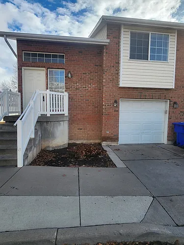 1130 N 200 W #4 Photo 1