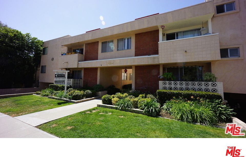 1st image of 1538 Stanford St APT 11