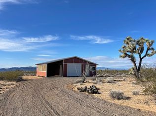 13615 Howard Rd, Yucca, AZ 86438