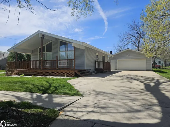 337 Apple Ave, Webster City, IA 50595