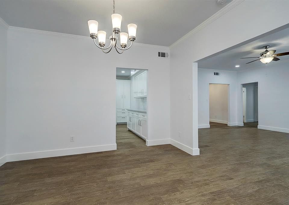 1st image of 2400 N Braeswood Blvd