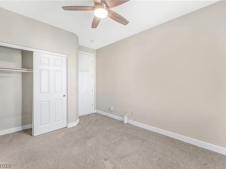 2348 Brooklyn Bridge St — Photo 23