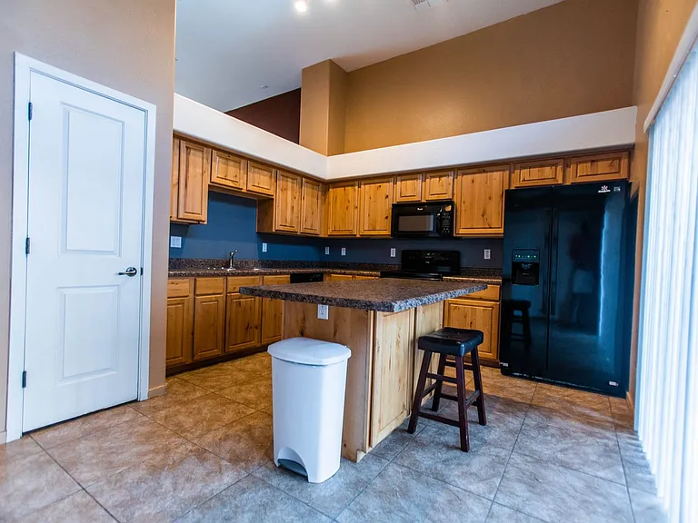 305 S Wilson St #102 — Photo 10