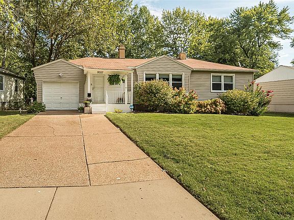 2nd image of 9327 Evandale Dr