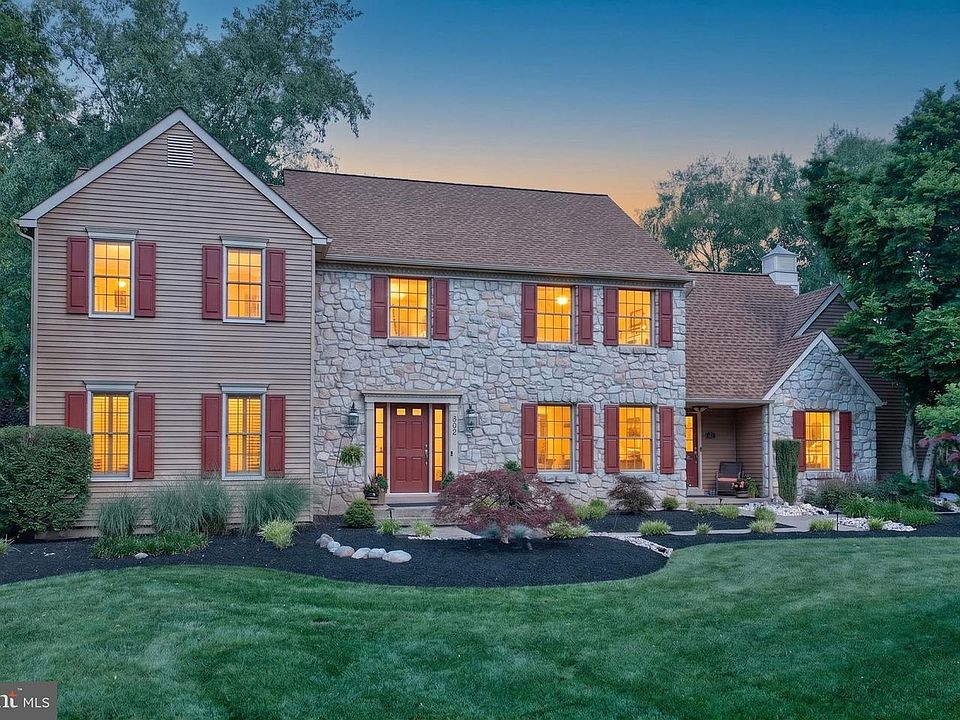 1st image of 305 Cottonwood Dr
