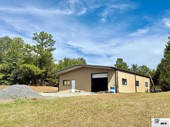 2nd image of 1780 Williams Colony Rd