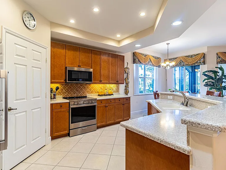 9232 Aviano Dr #101 — Photo 9