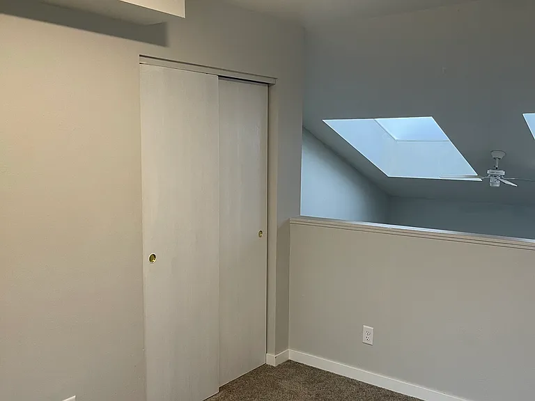 225 E Washington St #203 — Photo 9