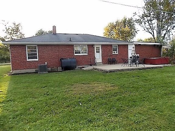 3rd image of 3320 Crestview Ave