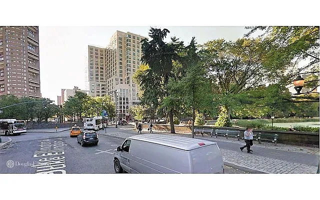 Rented by Douglas Elliman | media 69