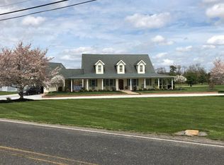 363 Daretown Rd, Elmer, NJ 08318