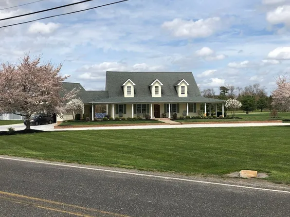 363 Daretown Rd, Elmer, NJ 08318