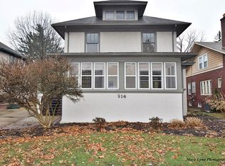 914 Garfield Ave, Aurora, IL 60506