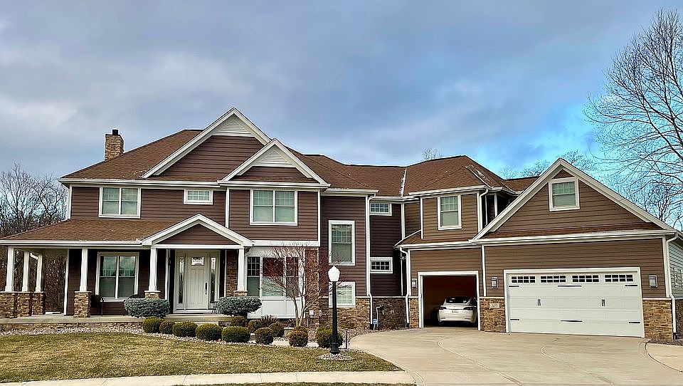 1st image of 3455 Campania Dr