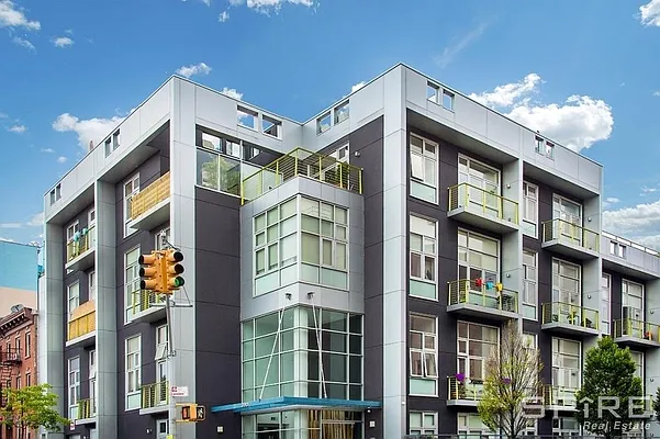 Rented by Spire Group | media 27