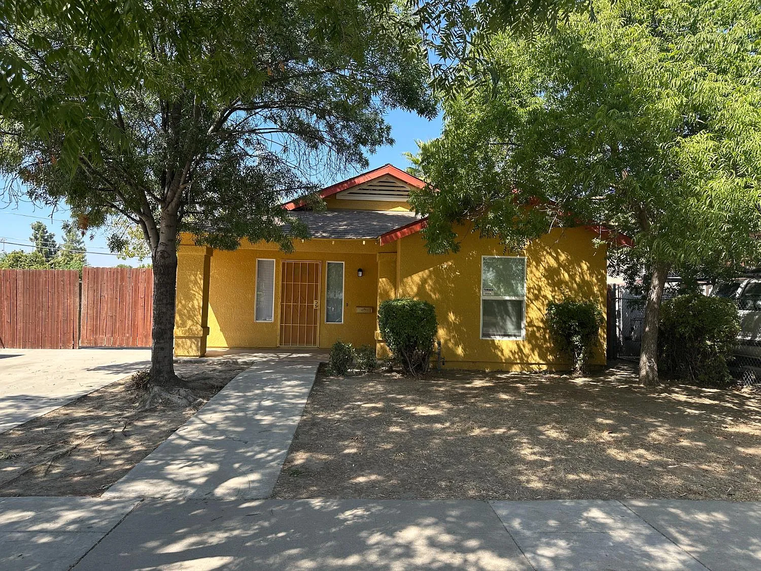 4 bed, 1562 sqft, $2,250 — Photo 2