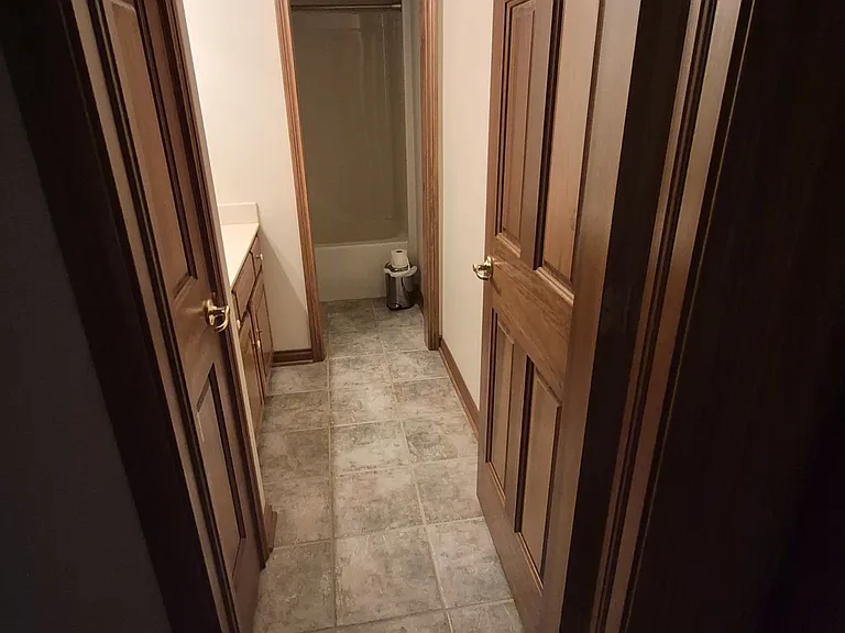 614 Pioneer Dr #0 — Photo 1