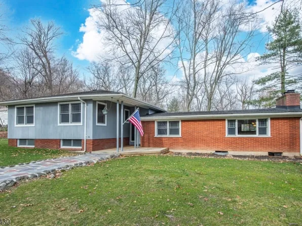 19 Virginia Rd, Montville Twp., NJ 07045