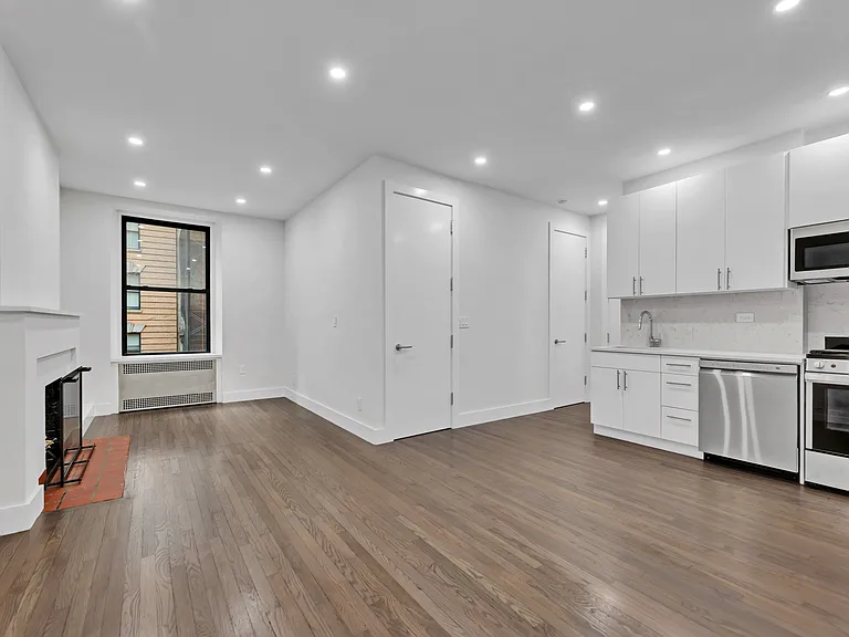 121 Madison Ave #6C — Photo 1