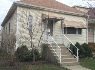 3725 N Spaulding Ave, Chicago, IL 60618