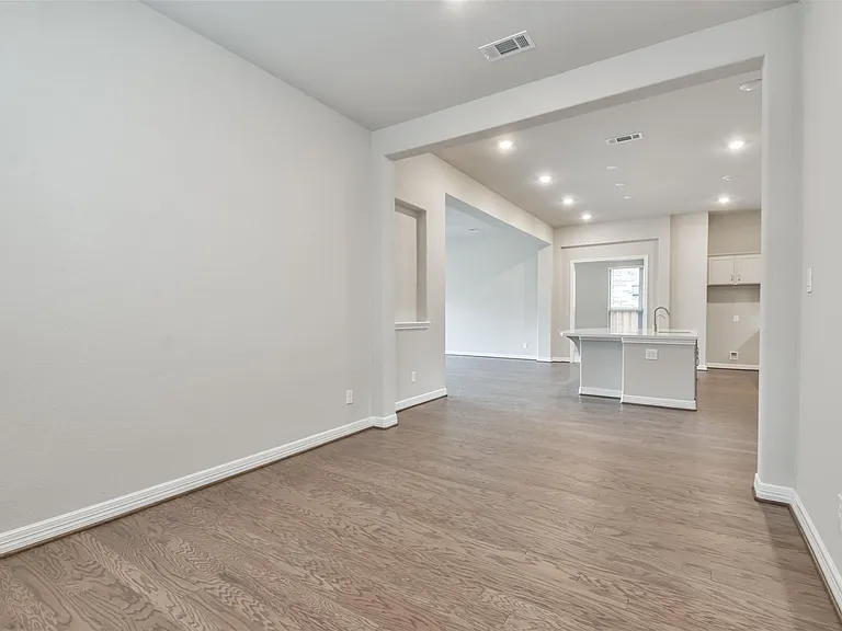 27124 Regal Scott Dr — Photo 16