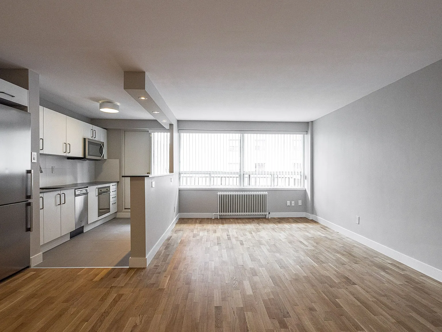 77 Spencer Avenue — Photo 4