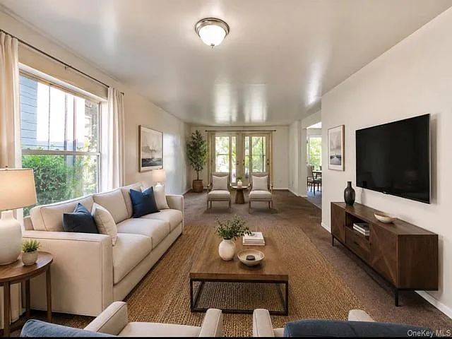 611 Peconic Ave — Photo 3