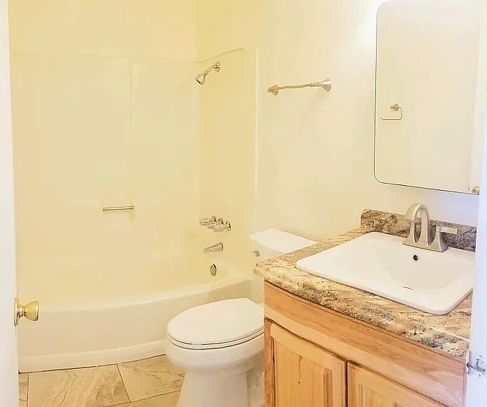 1st image of 3707 E Blacklidge Dr #3707