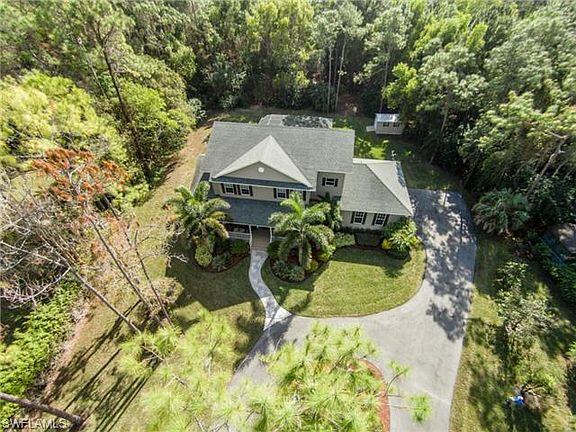 3rd image of 5860 Bur Oaks Ln