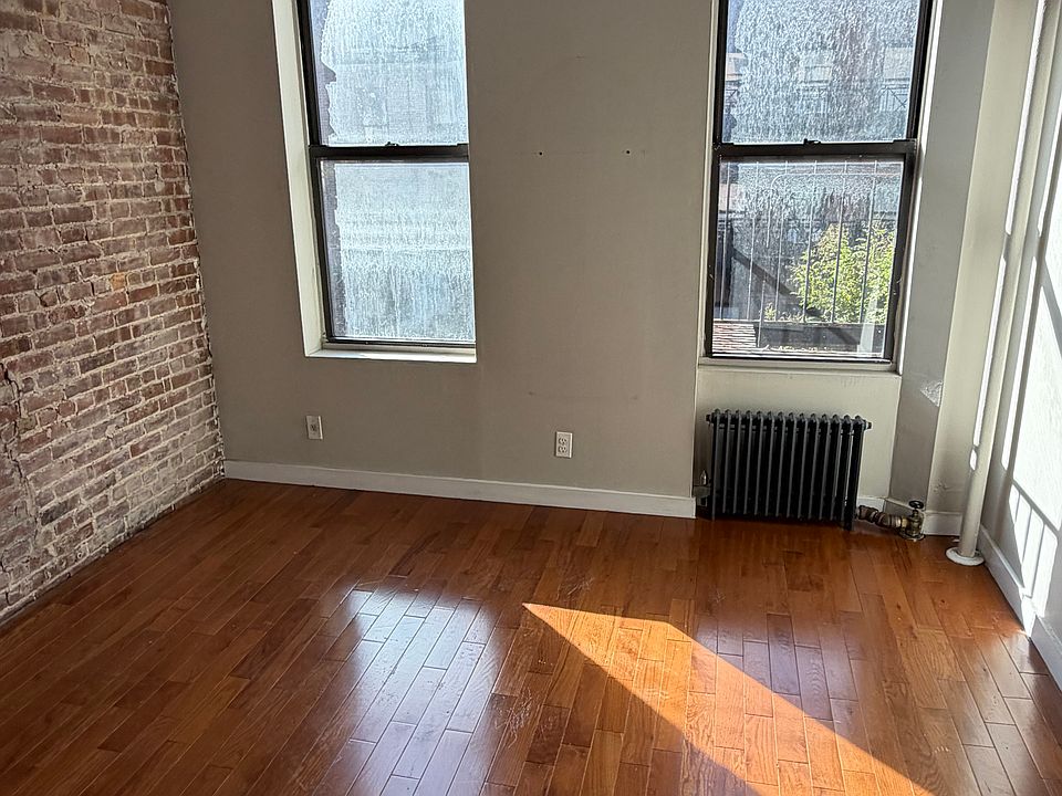 1st image of 233 E 77th St APT 13