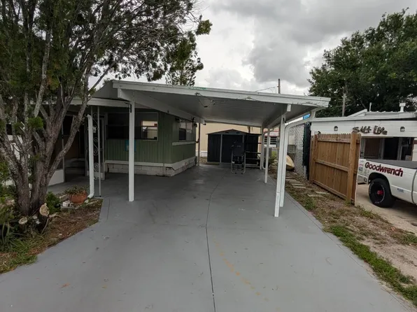 9333 Park Blvd #3B, Seminole, FL 33777