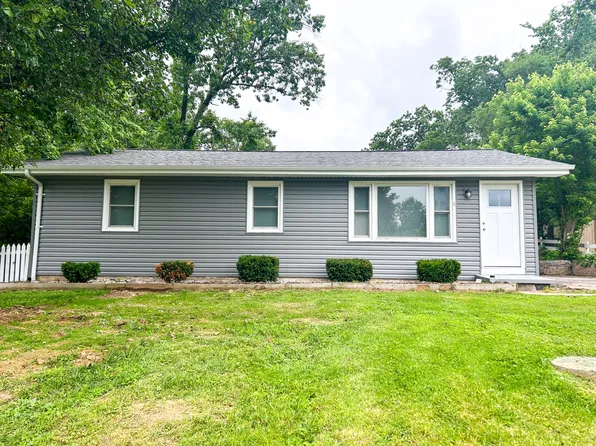 2313 Oak Forest Dr, Pevely, MO 63070