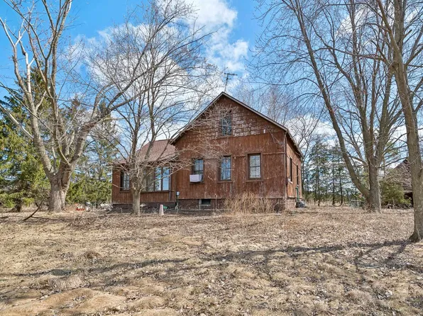 2141 Lane Rd, Green Bay, WI 54311