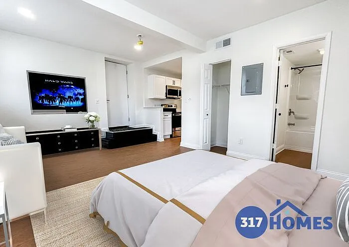3466 Carrollton Ave #102 — Photo 6