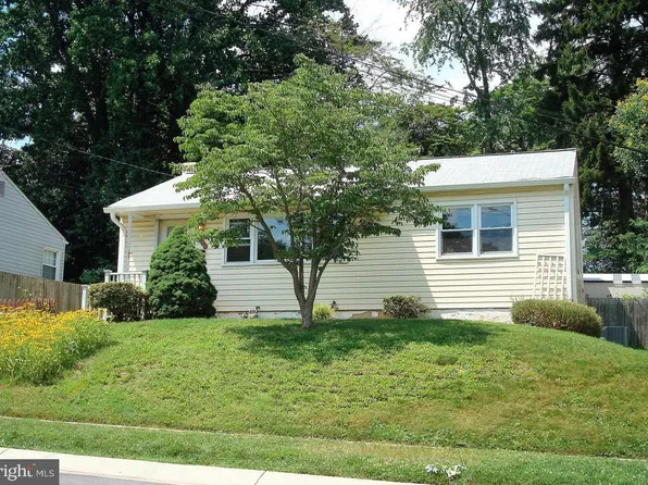 1026 Gilbert Rd, Rockville, MD 20851