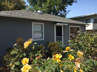 1009 Madera Ave #COTTAGE, West Menlo Park, CA 94025
