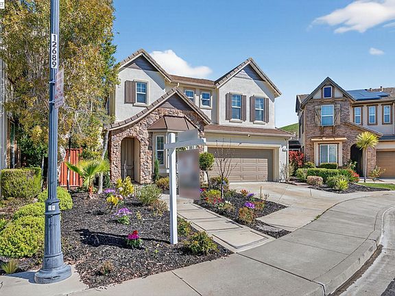 5th image of 257 Wimbledon Ct