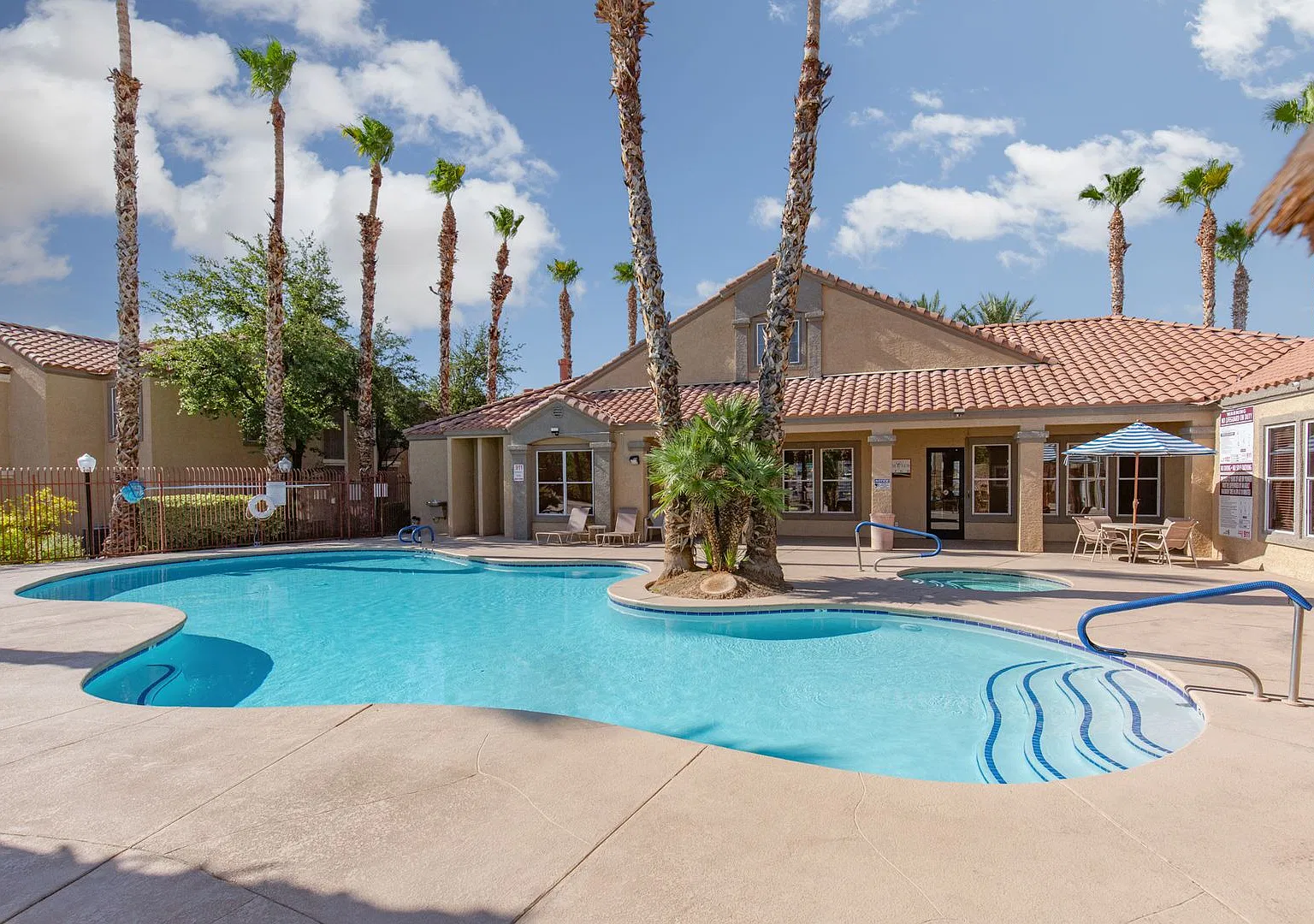2nd floor 1br unit in gated Silverado Ranch community with pool — Photo 2